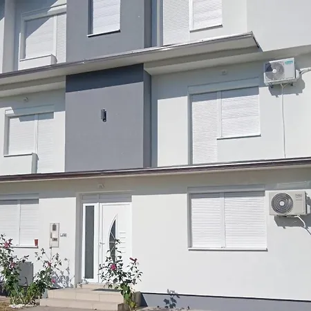 Stan Na Dan Centar Ugljevik