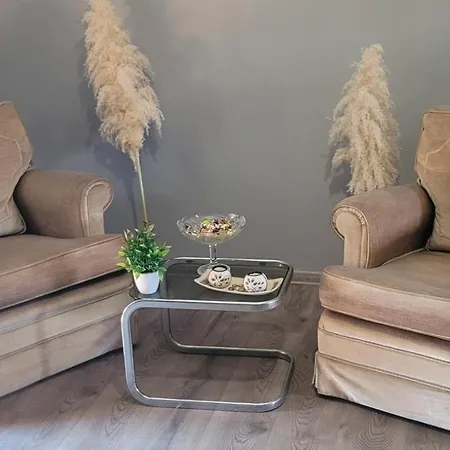 Stan Na Dan Centar アパート *